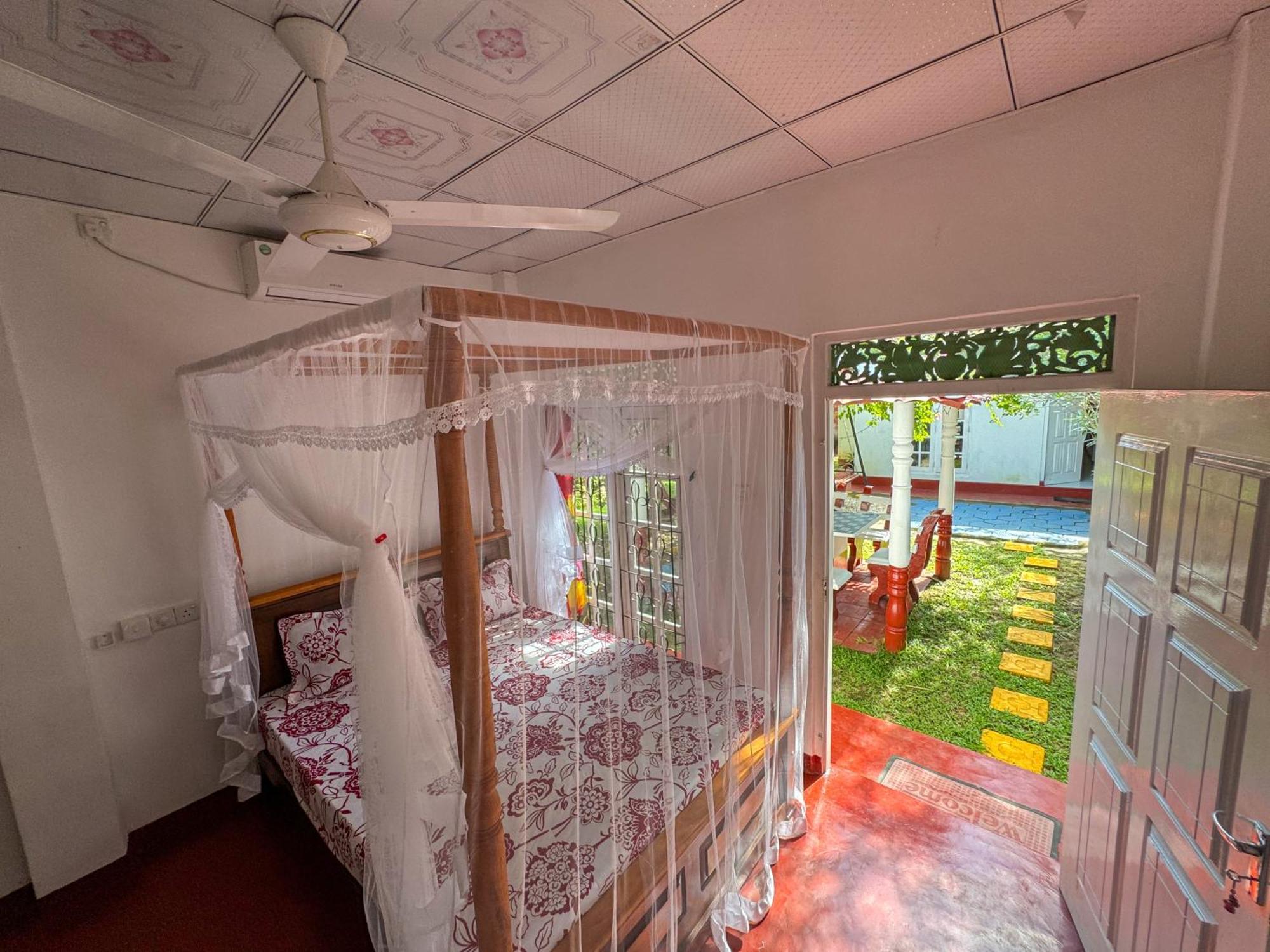 Silvas Surf Home Weligama Kültér fotó